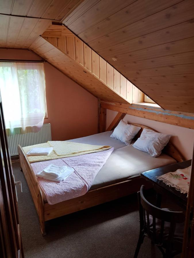 Hompot Accommodation Deva Exterior photo